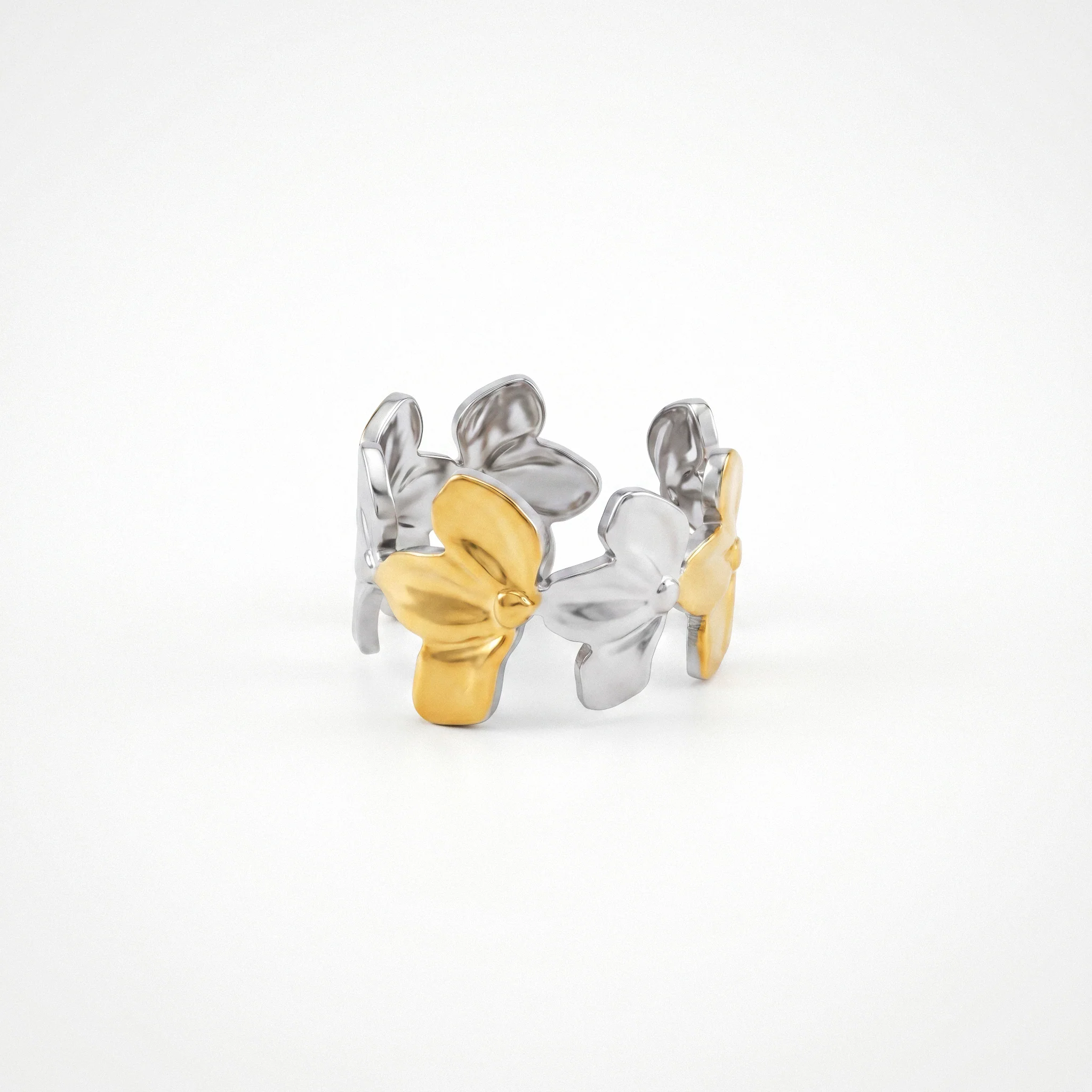 PRAO Ring Anti-Tarnish Floral Petal Statement (Adjustable Size) - Image 4