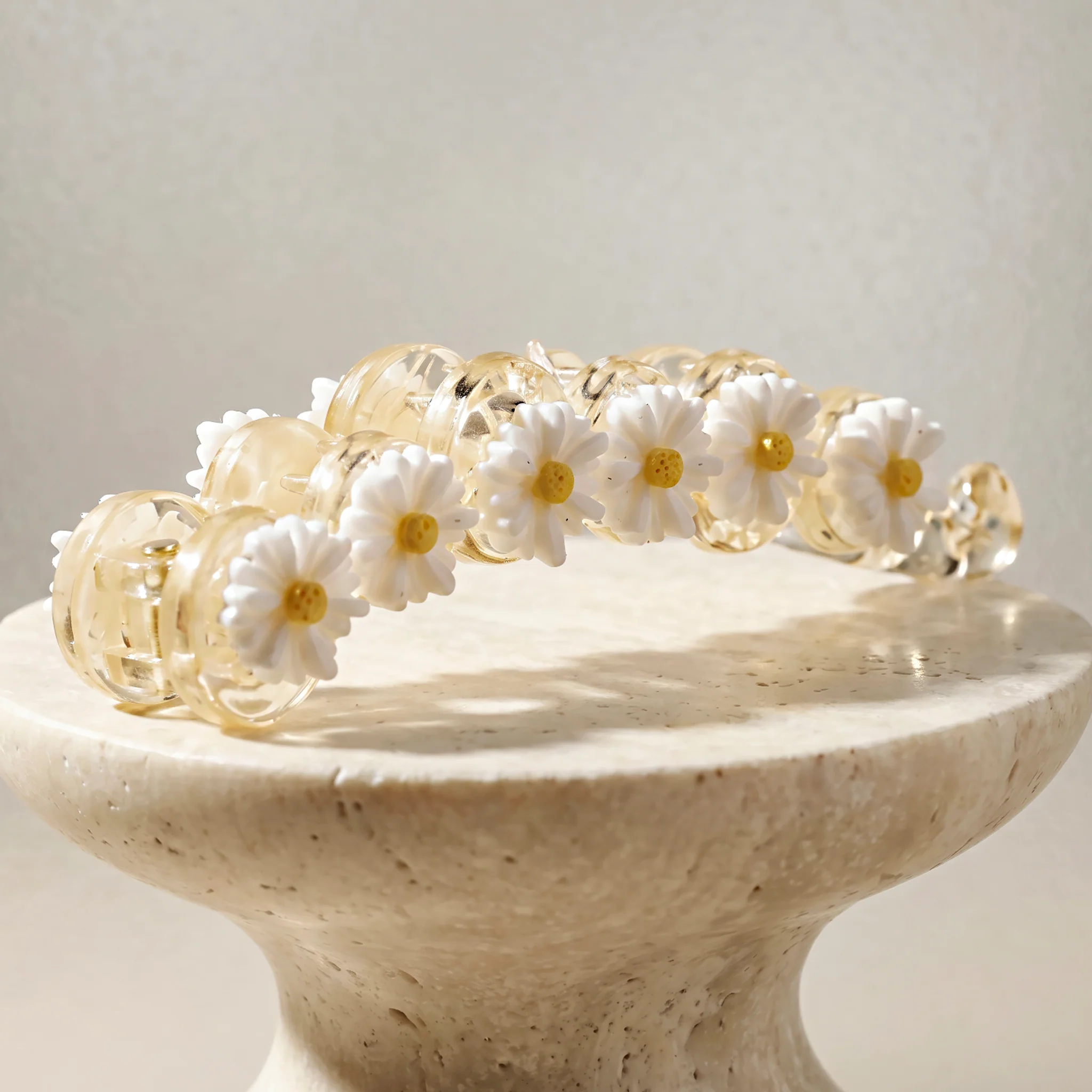 PRAO Banana Clip Floral Daisy - Image 5