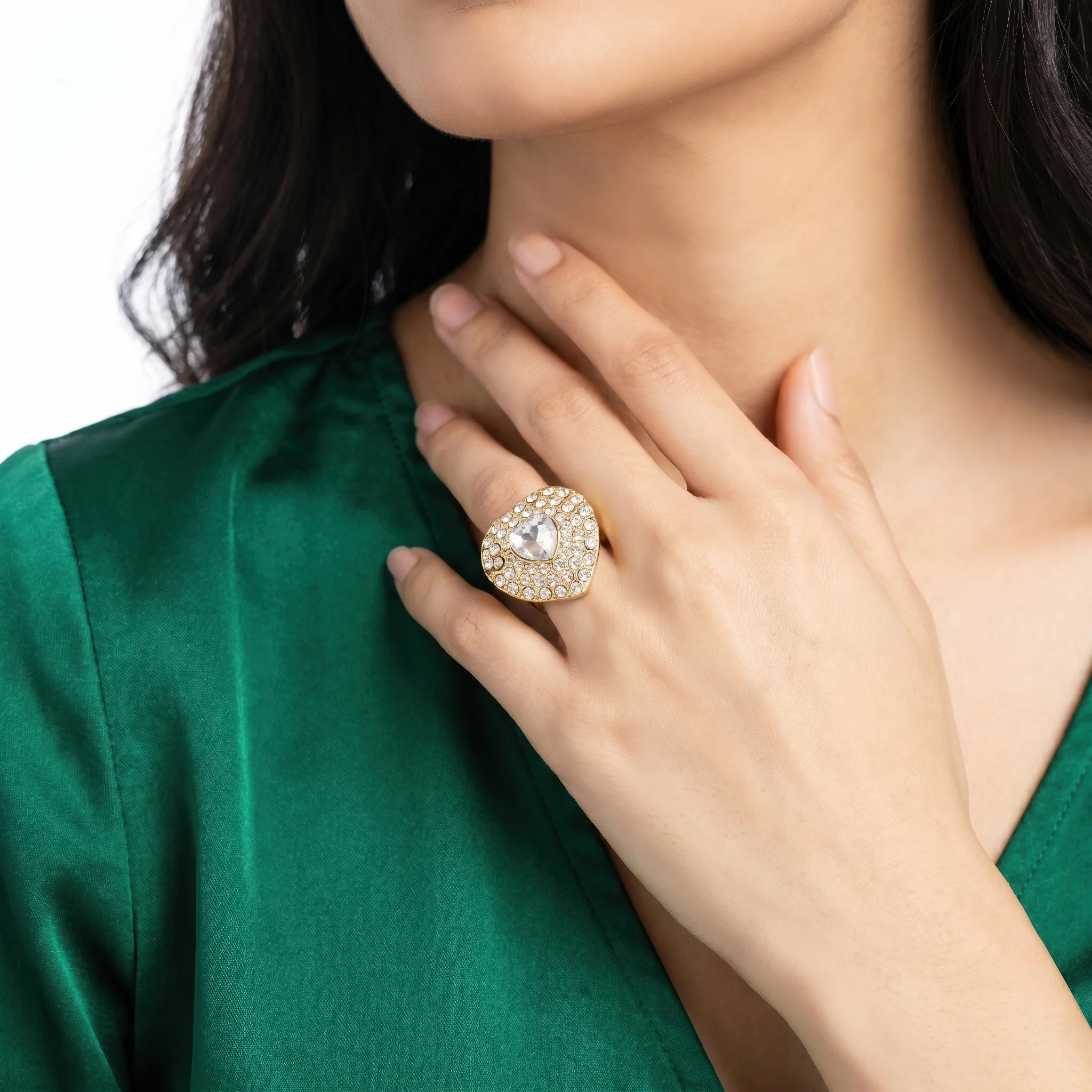 PRAO Ring Anti-Tarnish Heart-Shaped Crystal With Rhinestones (Adjustable Size) - Image 3