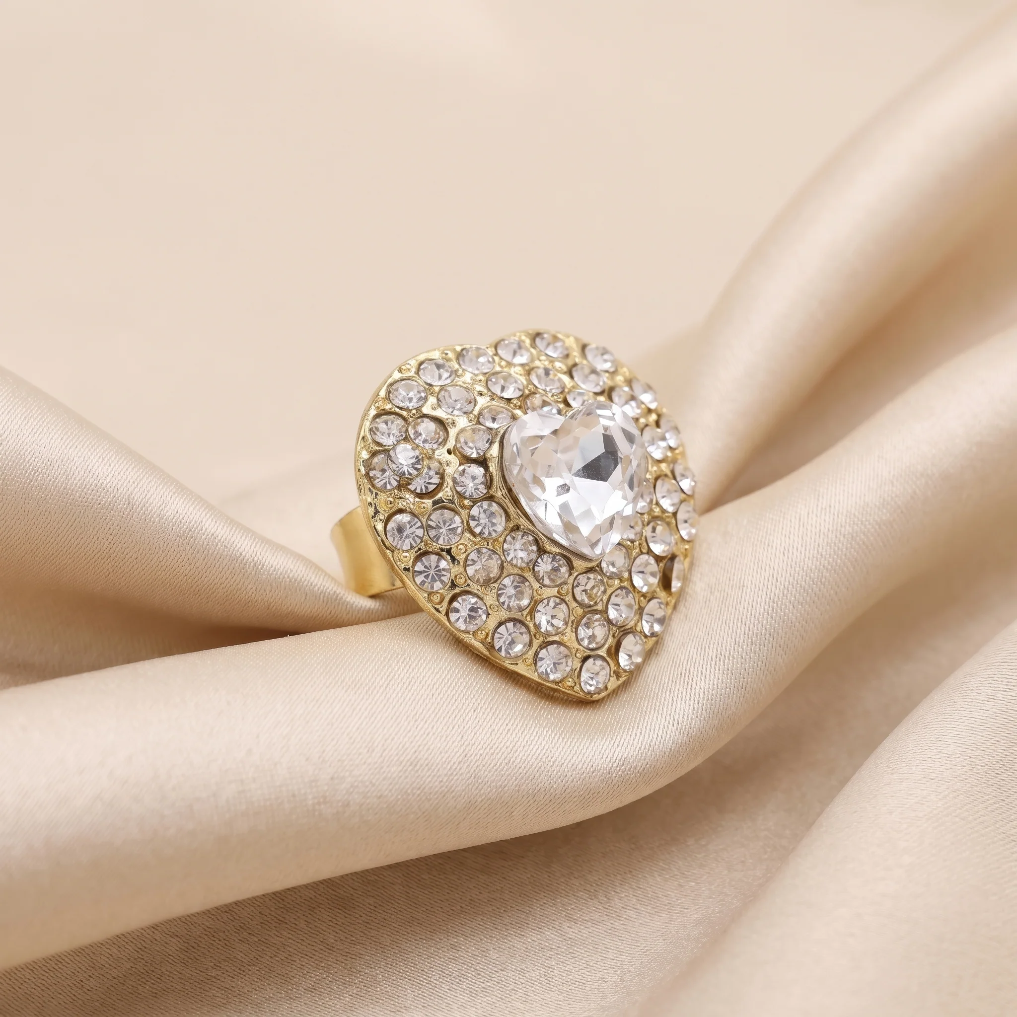PRAO Ring Anti-Tarnish Heart-Shaped Crystal With Rhinestones (Adjustable Size) - Image 4