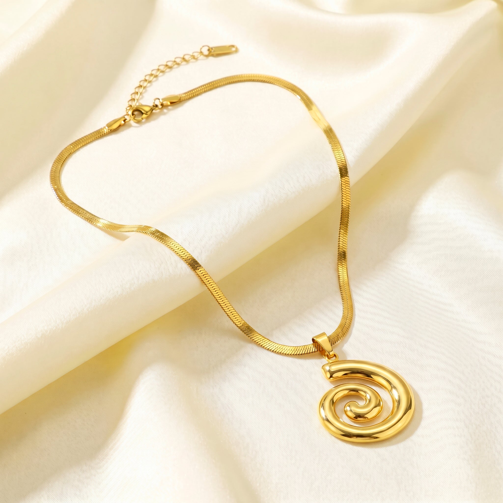 PRAO Necklace Anti-Tarnish Minimalist Spiral Pendant - Image 4