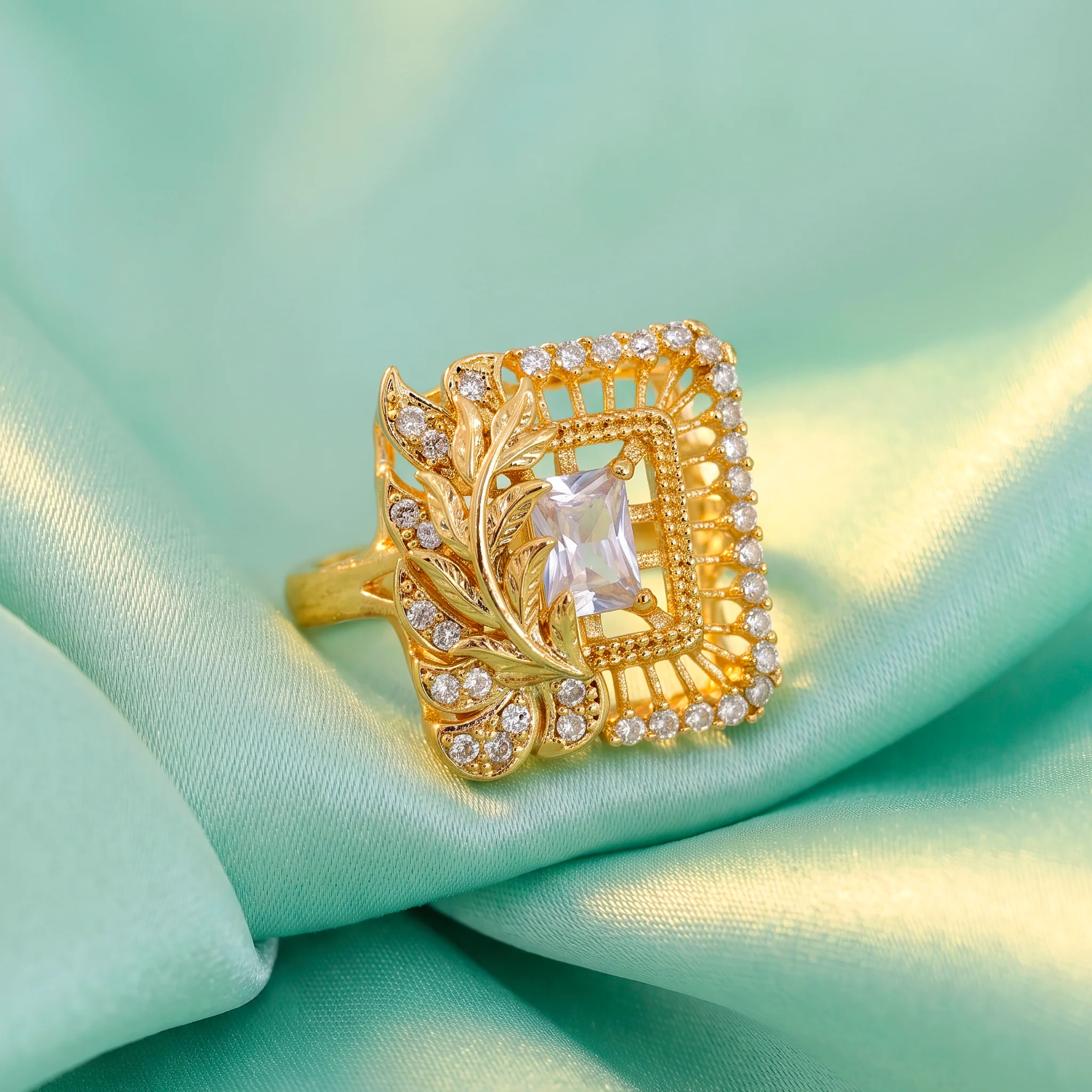 PRAO Ring Anti-Tarnish Emerald-Cut Crystal (Adjustable Size) - Image 4