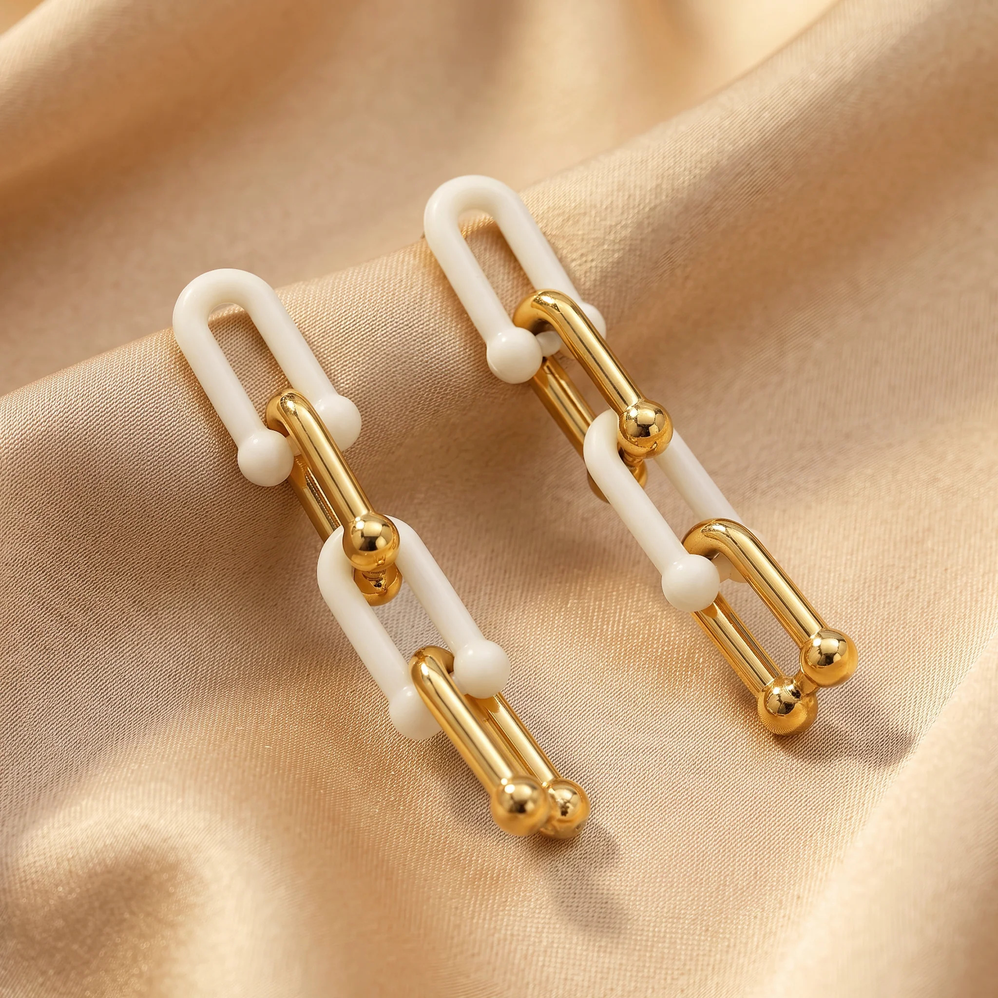 PRAO Earrings Resin U-Link Dangles - Image 4