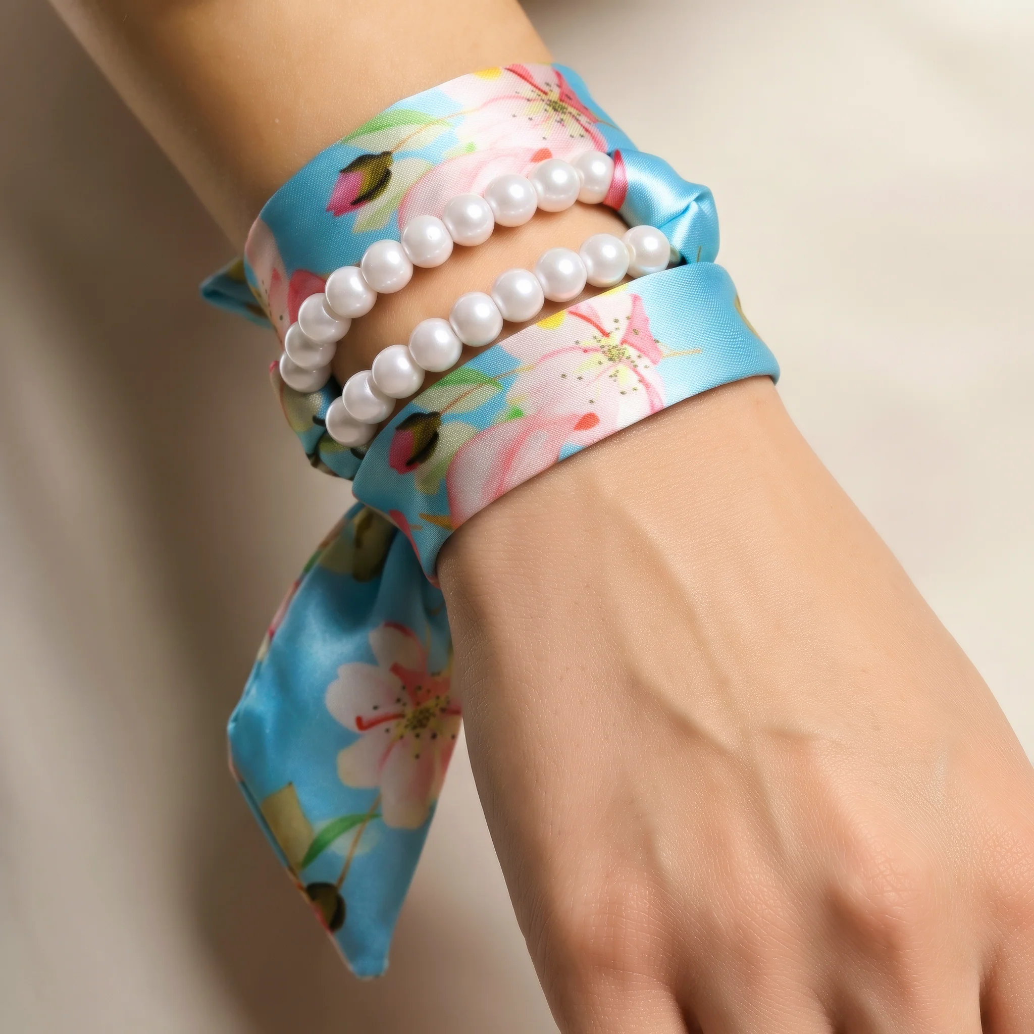 PRAO 5-in-1 Satin & Pearl Set - Image 4