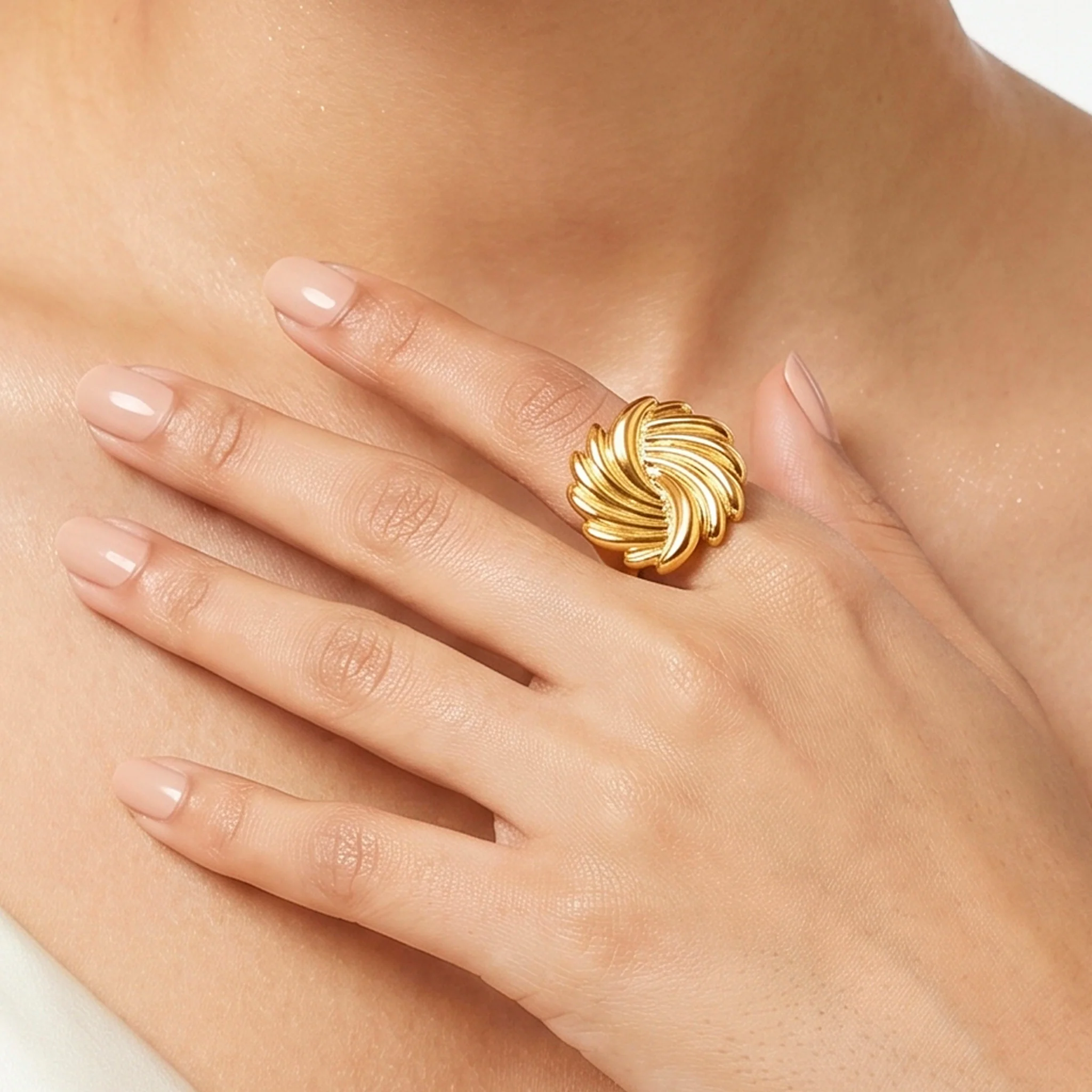 PRAO Ring Anti-Tarnish Sunburst Swirl Ribbed (Adjustable Size) - Image 2