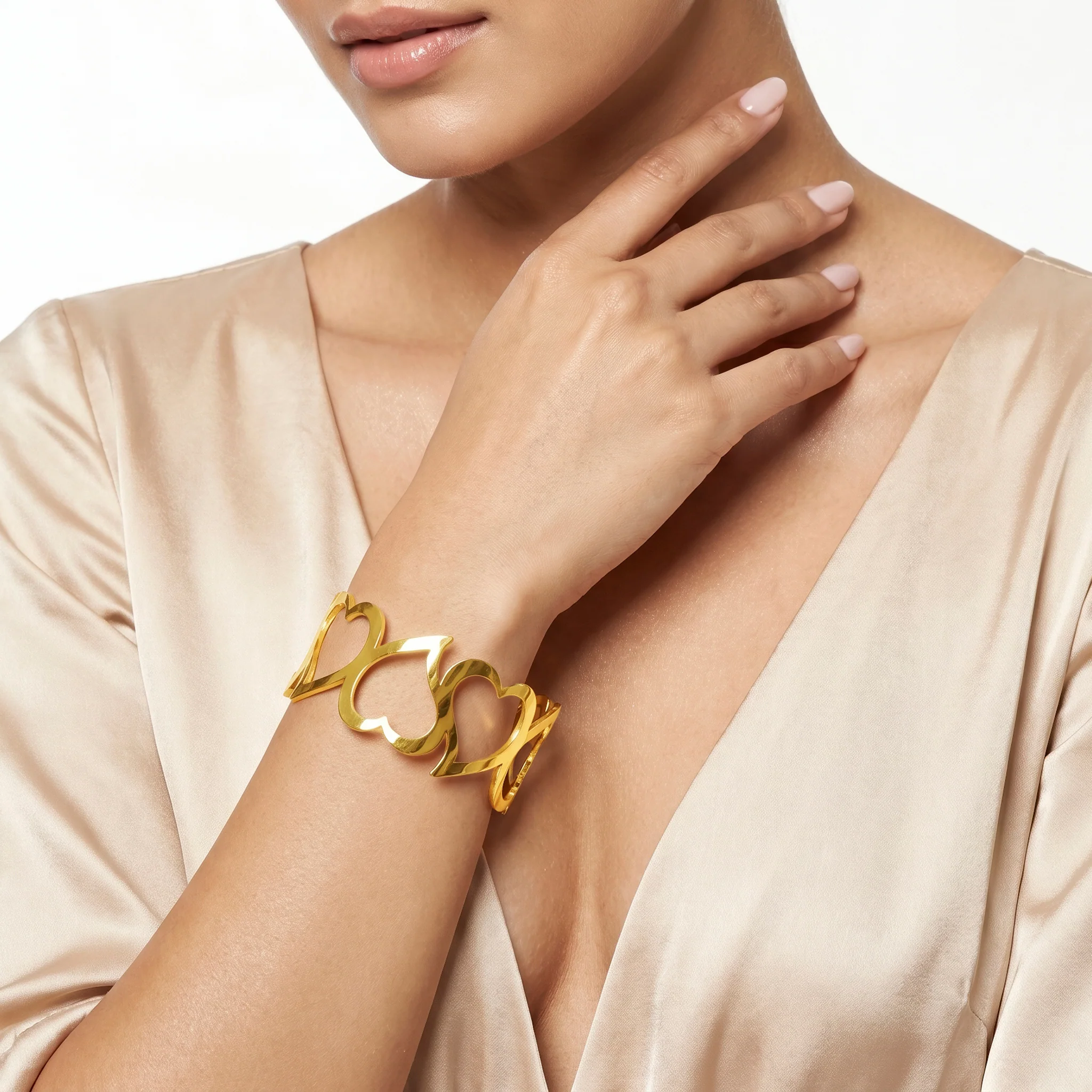 PRAO Bracelet Anti-Tarnish Open Heart Broad Bangle (Adjustable Size) - Image 2
