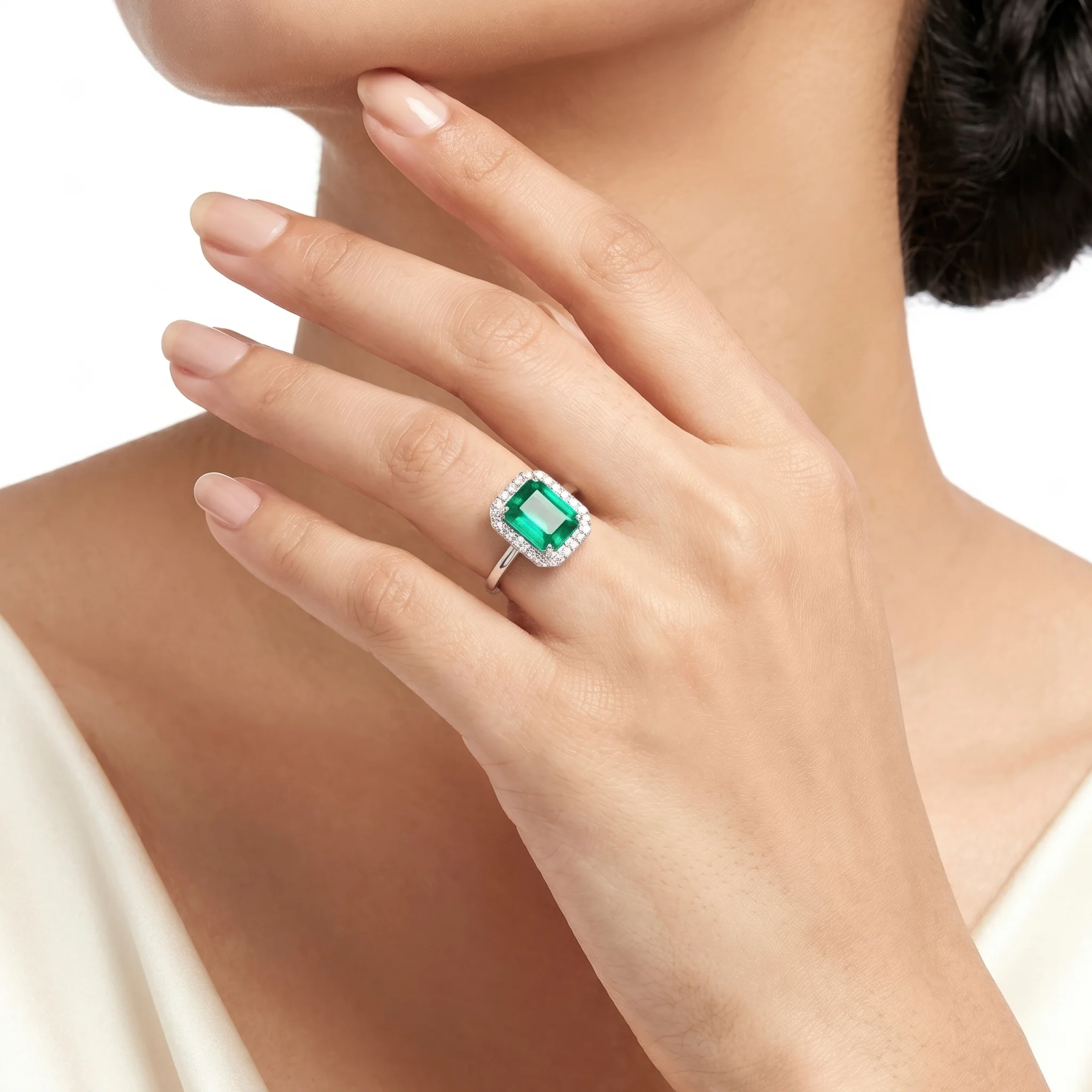 PRAO Ring Anti-Tarnish Emerald Rectangle Center Stone (Adjustable Size) - Image 4