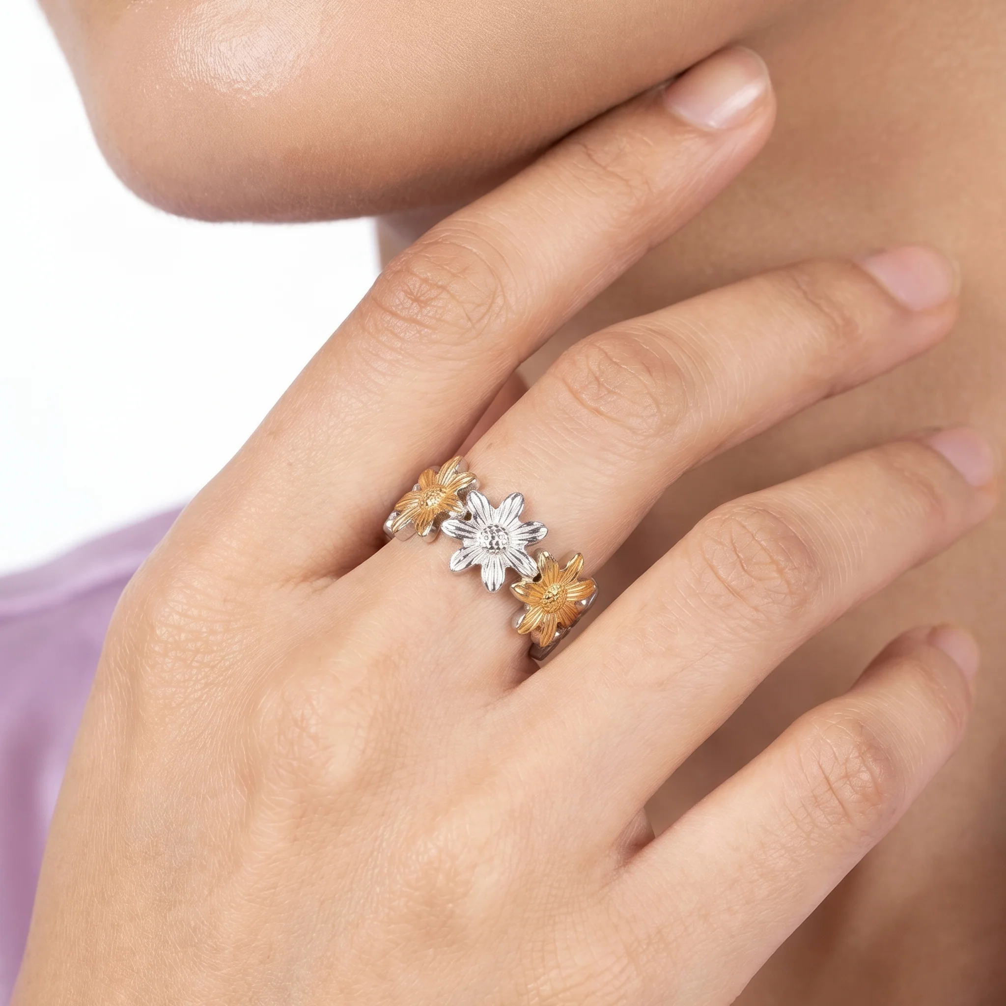 PRAO Ring Anti-Tarnish Sunflower Band (Adjustable Size) - Image 2
