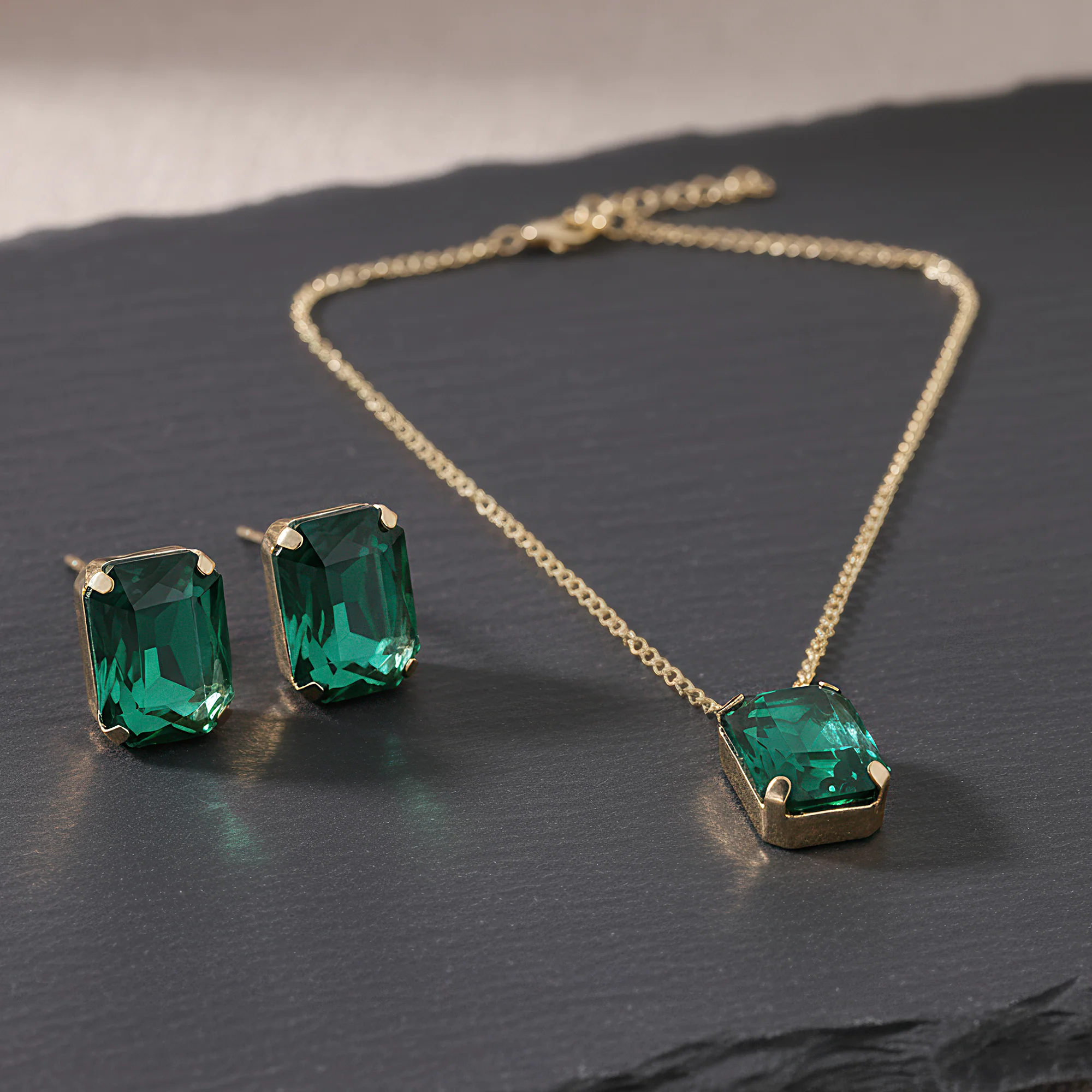 PRAO Necklace Anti-Tarnish Emerald Pendant Set With Earrings - Image 5