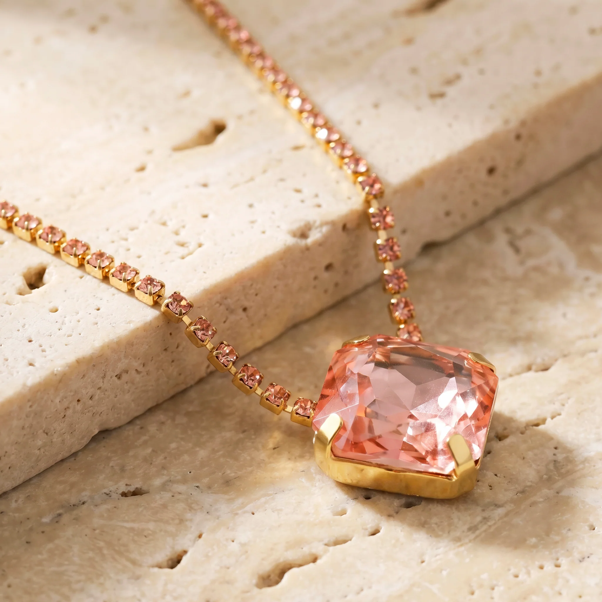 PRAO Necklace Anti-Tarnish Oversized Cushion-Shaped Rhinestone Chain Pendant - Image 4